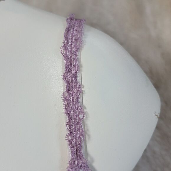 VICTORIA'S SECRET LINED DEMI LAVENDER LACE UNDERWIRE BRA, SIZE 34D - Picture 4 of 8